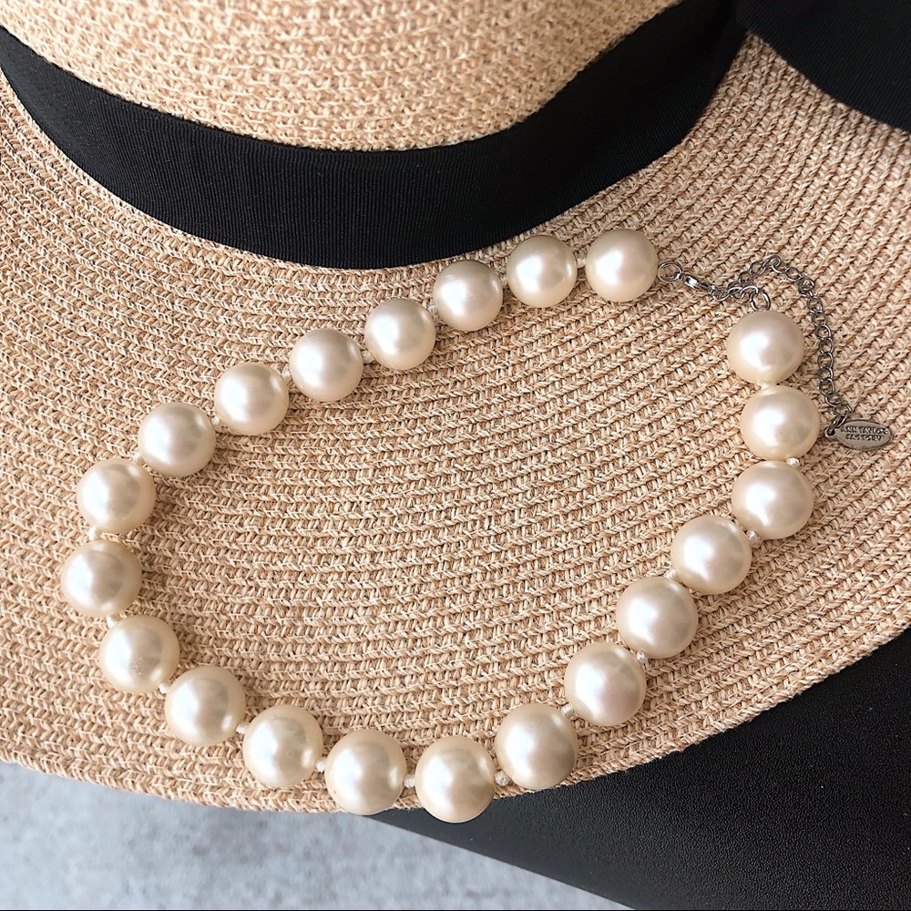 Ann Taylor Statement Pearl Necklace
